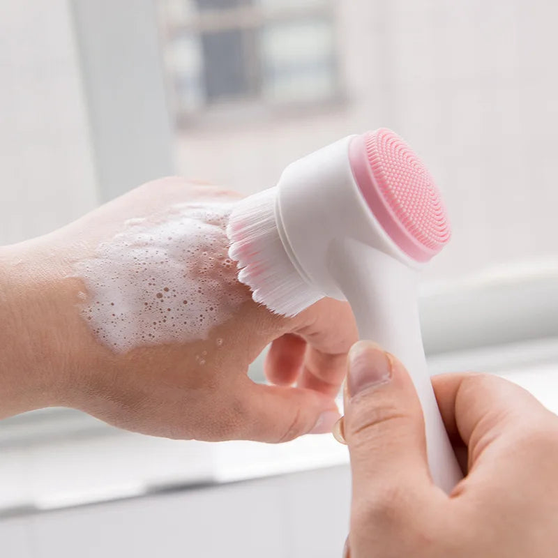 Nettoyage en profondeur 3D Handheld Gentle Silicone Face Nettoyant Brosse Exfoliator à double face