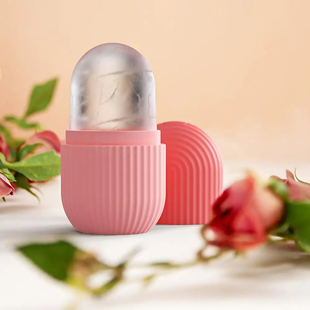 Plateaux en silicone beauté soulevant le visage de boule de glace contournant la peau oculaire